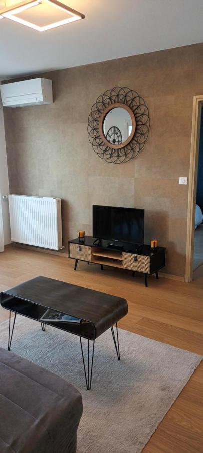 T2 Centre Ville, Soulages, Amphitheatre - Wifi Clim Balcon Parking Rodez Esterno foto